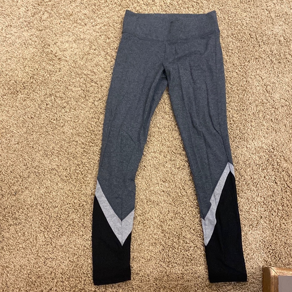 Victoria sport workout leggings